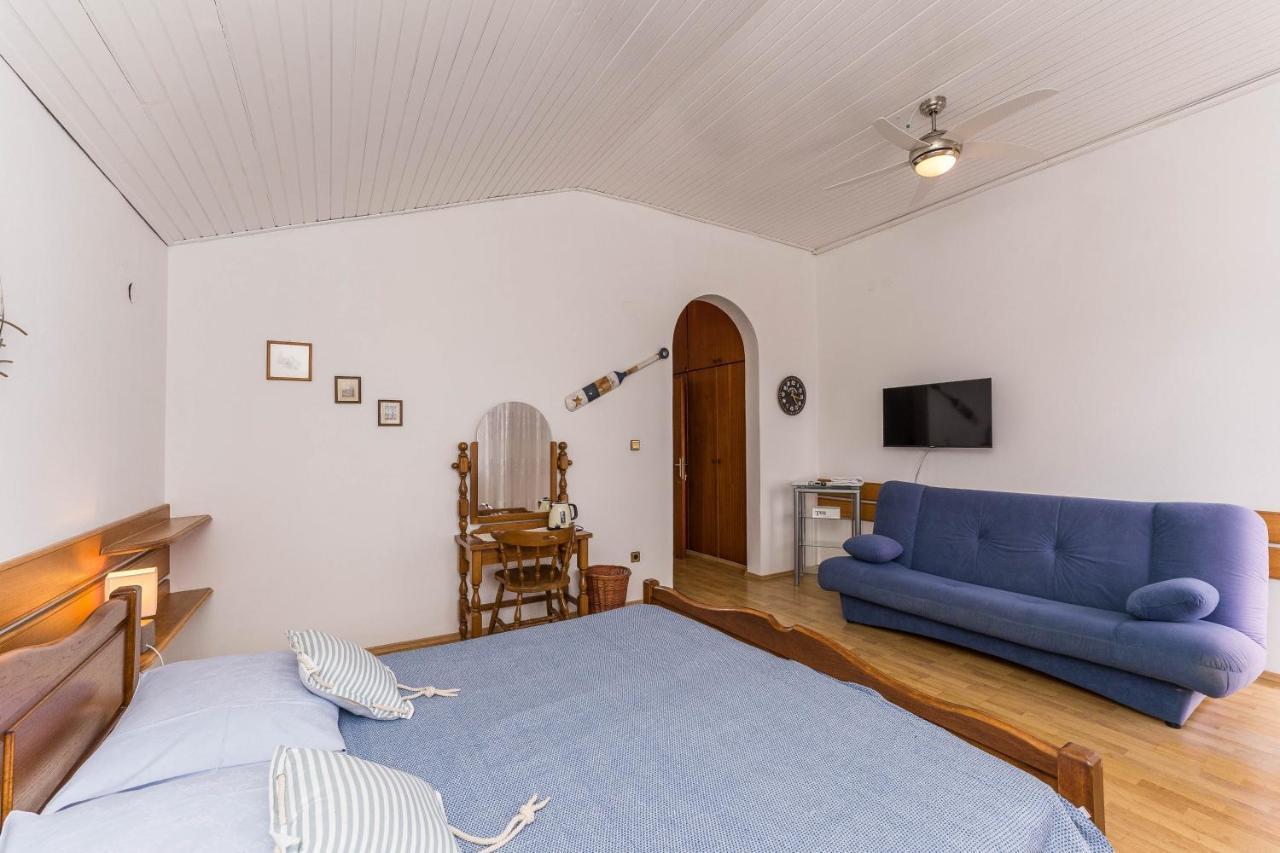 Villa Lukas Sukošan Oda fotoğraf