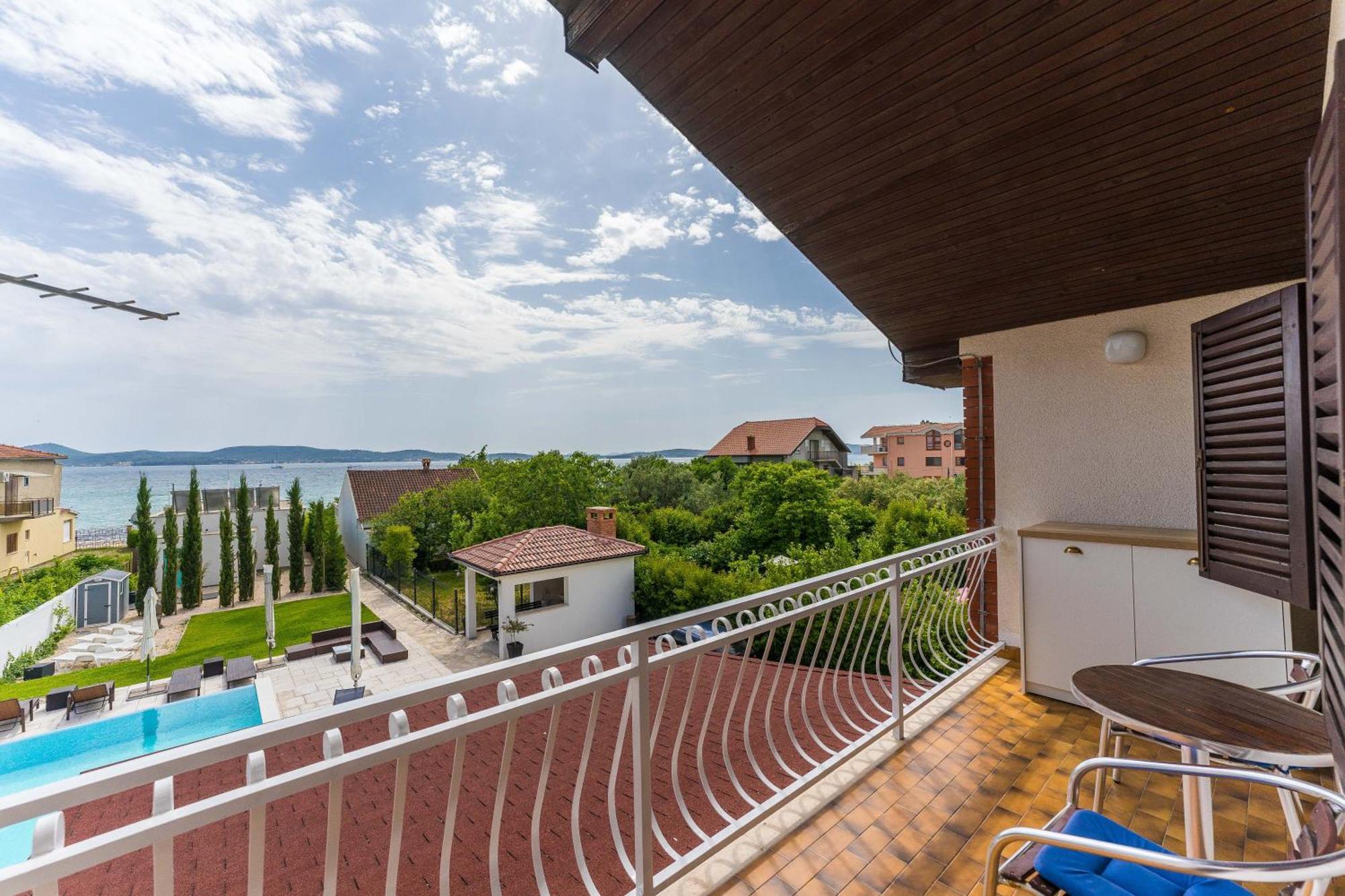 Villa Lukas Sukošan Oda fotoğraf